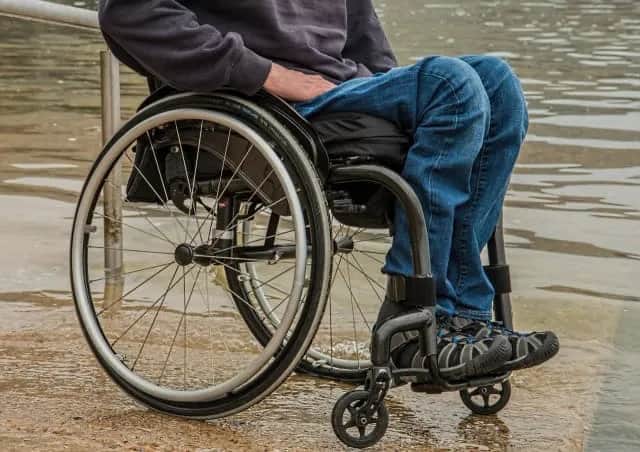 Jak określić oddział NFZ według miejsca zamieszkania, a nie zameldowania?