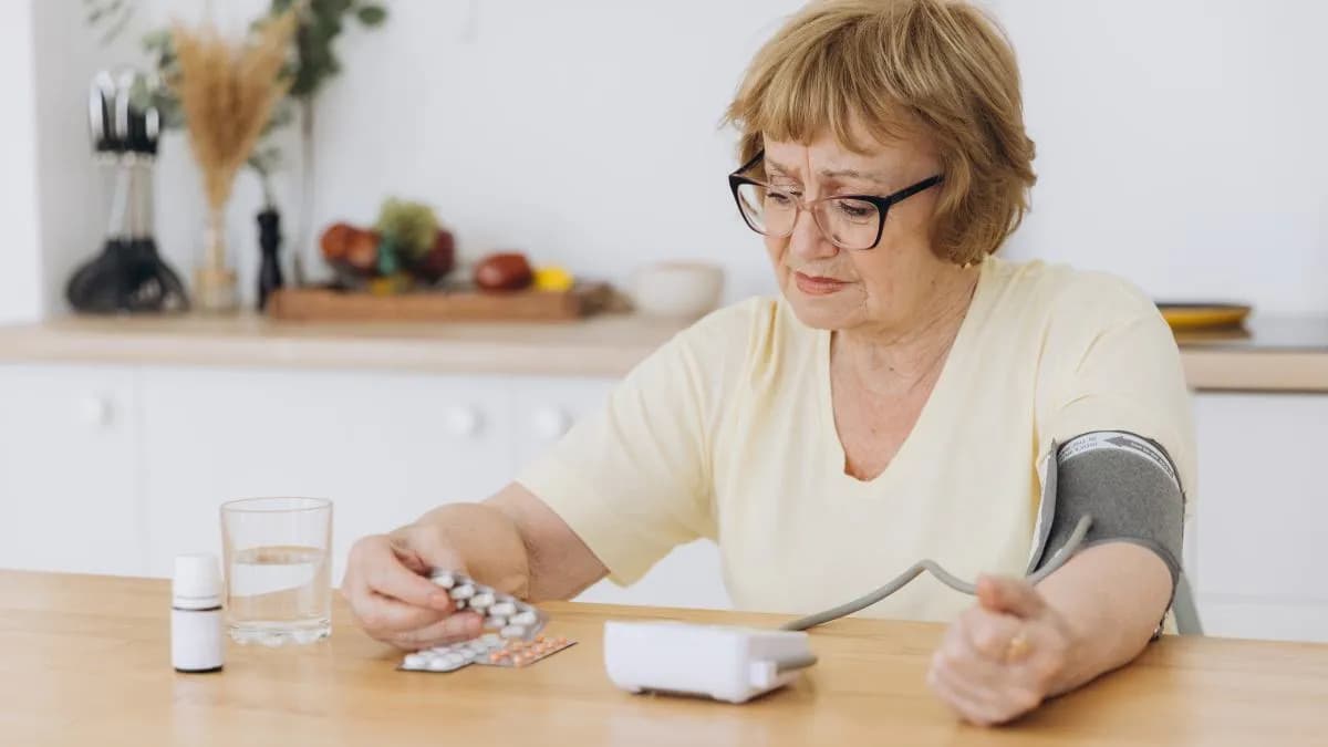 Czy leki na nadciśnienie można brać wieczorem? Oto co musisz wiedzieć